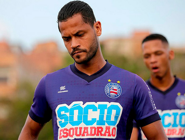 Após dois meses sem jogar pelo Bahia, Elton passará por cirurgia