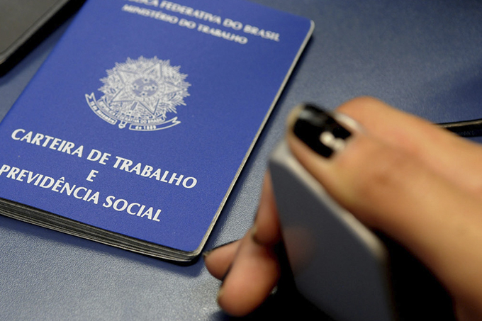 SineBahia divulga vagas de emprego em Dias d'Ávila