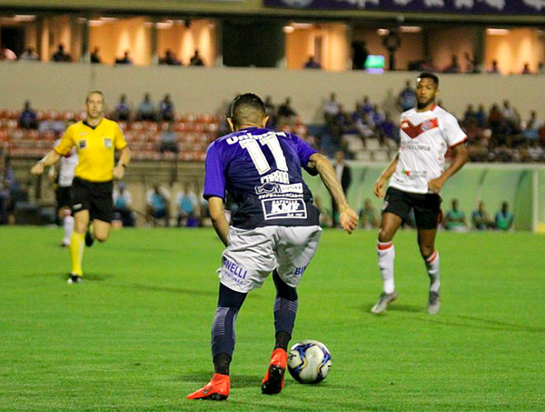 Vitória somou só três pontos em sequência contra três times do Z4