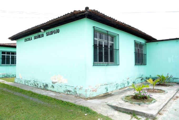 Embasa emite nota sobre falta de água no Colégio Bráulio Sampaio