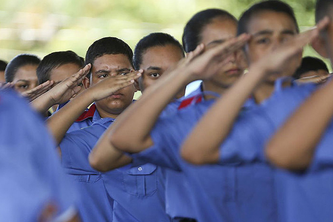 Bahia não adere a programa das Escolas Cívico-Militares do MEC