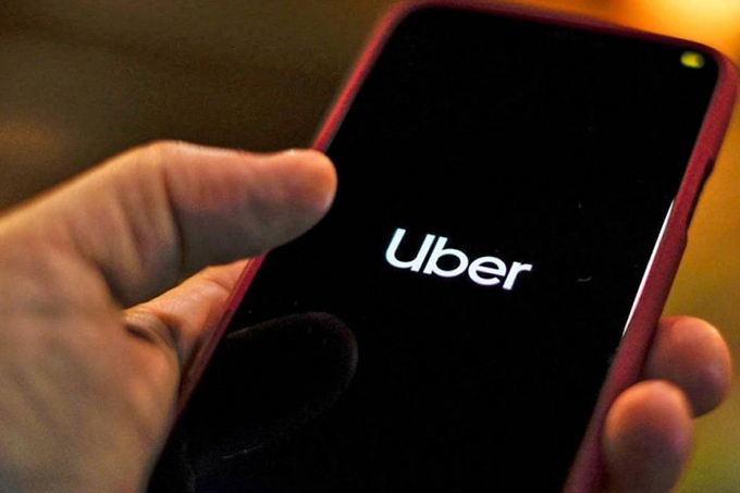 Usuários de Uber poderão pedir viagem sem conversa no Brasil