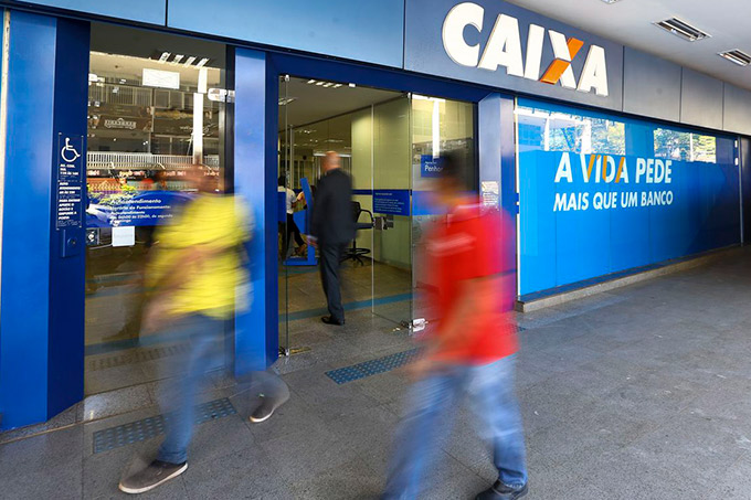Caixa paga hoje até R$ 500 do FGTS para parte dos correntistas