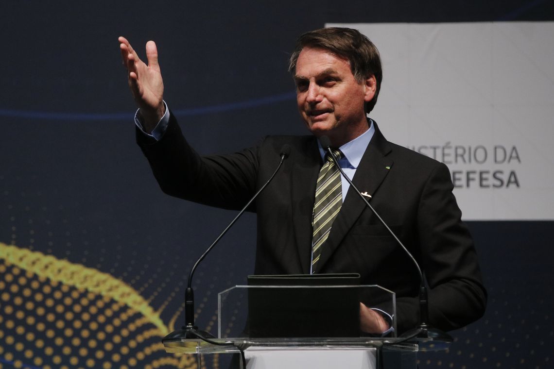 Bolsonaro destaca ações do governo em outubro 