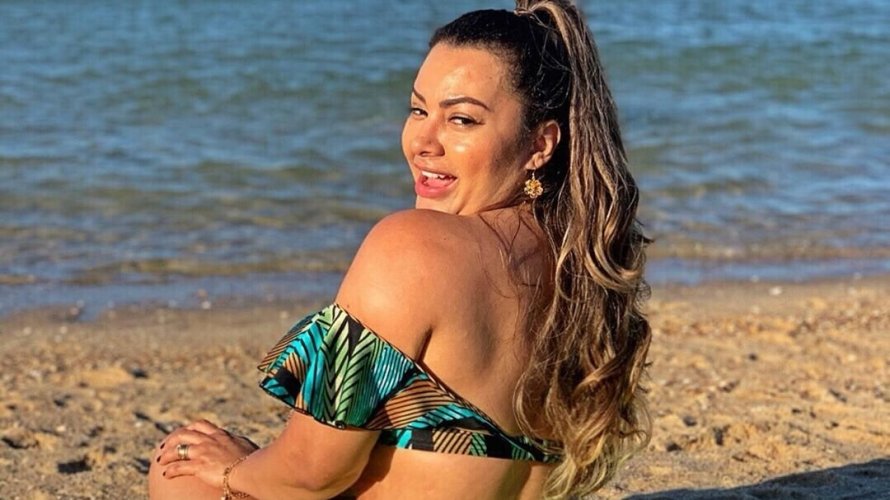 Márcia Fellipe critica canonização de Irmã Dulce e gera revolta na web 