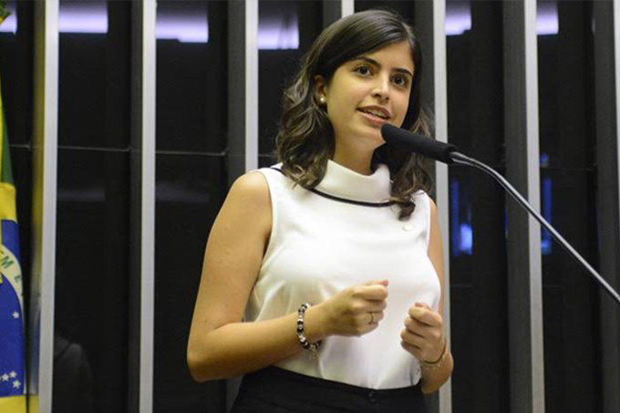Tabata Amaral diz que vai à Justiça para sair do PDT sem perder mandato