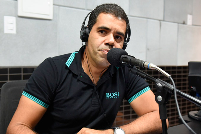 'Essa pesquisa pra mim não está dizendo nada', dispara Marinho