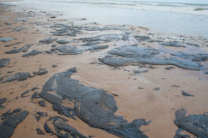 Bahia Pesca realiza levantamento de pescadores e marisqueiras afetados por óleo