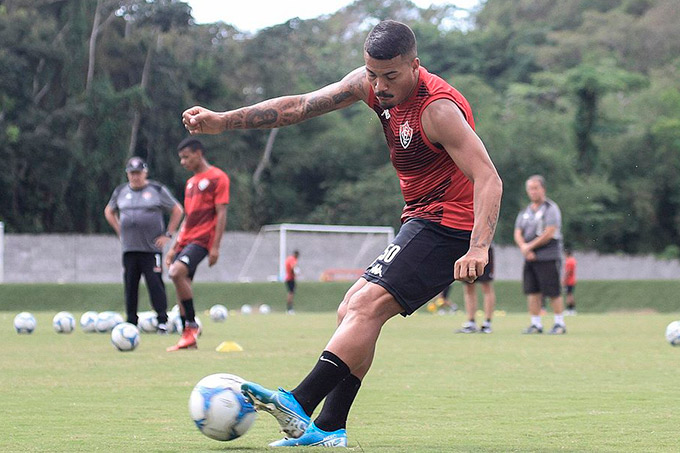 Vitória recebe o Londrina em partida decisiva contra a queda