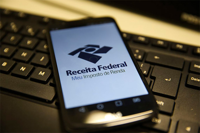 Receita Federal envia cartas a cerca de 330 mil contribuintes
