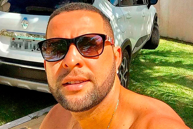 'Nunca tinha me sentido intimidado', diz jovem baleado após beijar rapaz em bar 