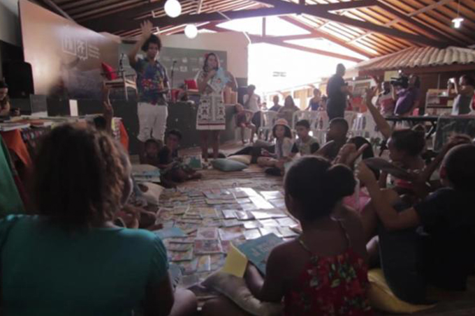 Praia do Forte ganha biblioteca comunitária nesta terça (29)