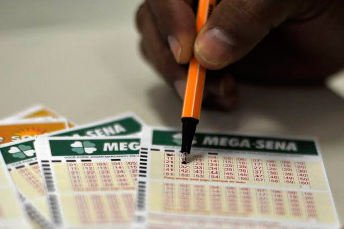 Mega Sena acumula e vai pagar R$ 60 milhões