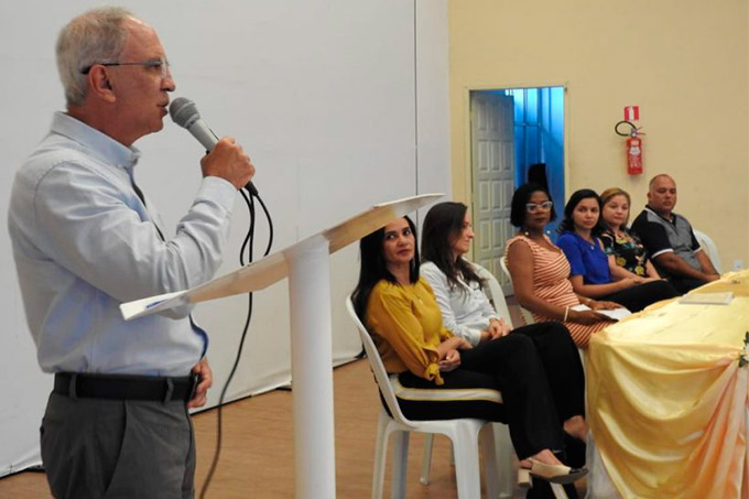 Conselheiros tutelares eleitos participam de cerimônia de diplomação