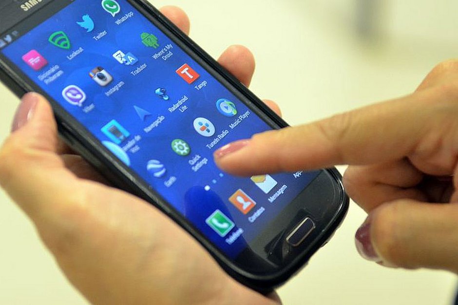 Bahia tem 9,6 milhões de linhas de celular pré pagas que podem ser canceladas dia 18