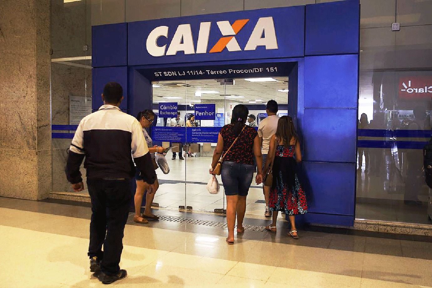 Caixa reduz para 4,99% a taxa de juros do cheque especial