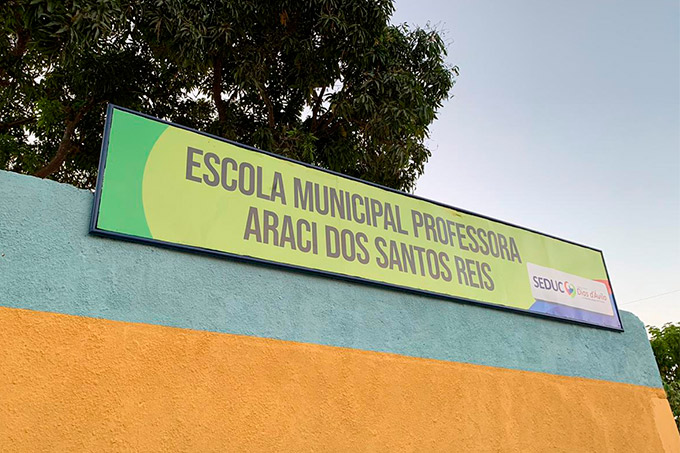Prefeitura entrega ampliação e reforma de Escola Municipal no Leandrinho 