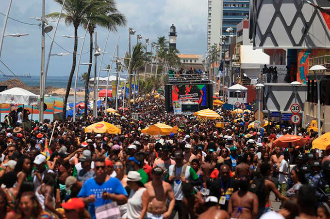 Prefeito veta PL que proibia arrastão na Quarta-Feira de Cinzas