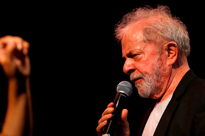 TRF-4 decide se anula sentença de Lula