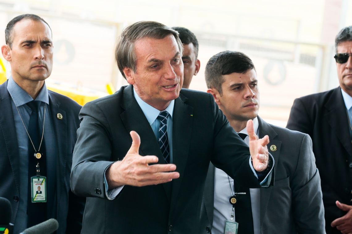  Bolsonaro pede revogação de medida que exclui atividades de MEI 