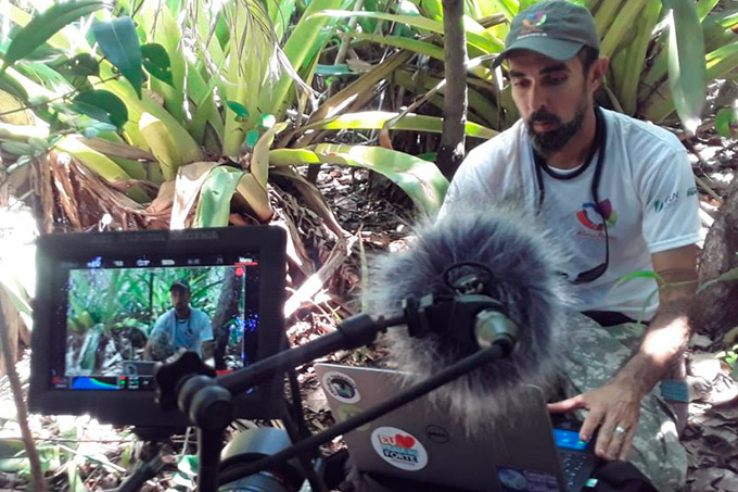 National Geographic grava documentário no Parque Klaus Peters da Praia do Forte