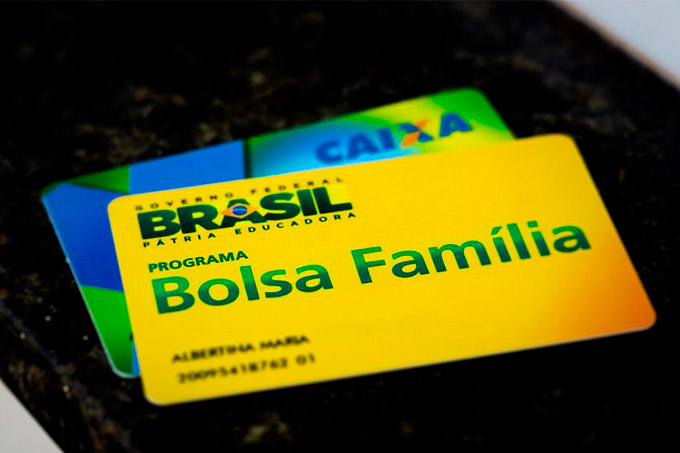 Pagamento do 13º salário do Bolsa Família começa nesta terça-feira (10)