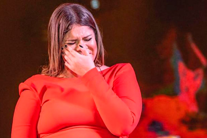 Nasceu! Marília Mendonça dá à luz a primeiro filho