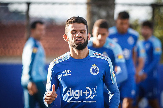 Bahia acerta o empréstimo do volante Jádson, do Cruzeiro
