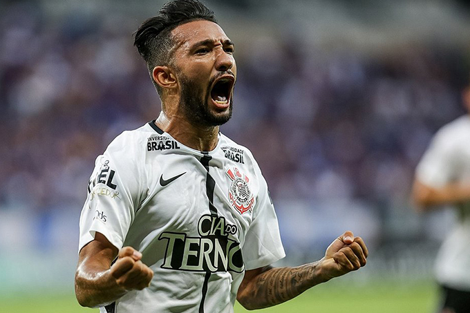 Bahia acerta compra do atacante Clayson, do Corinthians