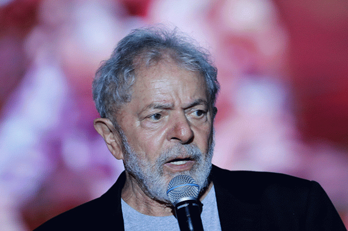 PF indicia Lula por doações da Odebrecht a instituto que leva seu nome