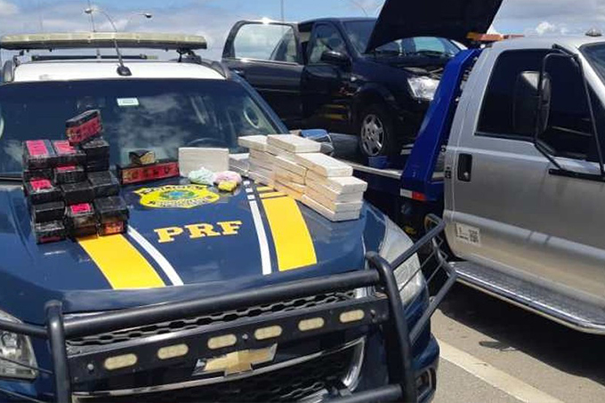 PRF apreende maconha, cocaína e comprimidos de ecstasy na Bahia