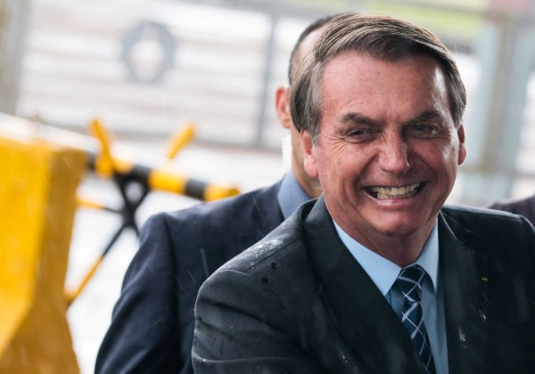Bolsonaro chega a Brasília para passar o Réveillon no Palácio da Alvorada 