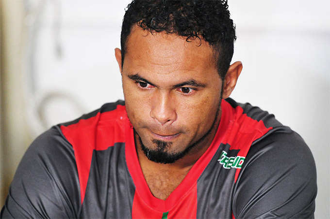 Goleiro Bruno pode jogar no Fluminense de Feira