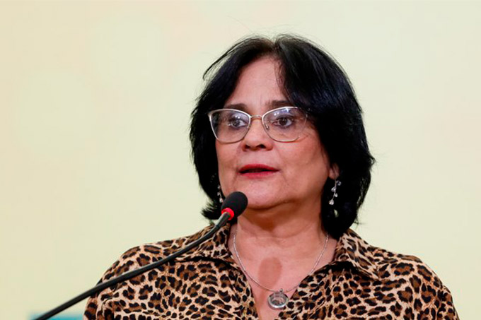 Governo defende abstinência sexual para prevenir gravidez precoce