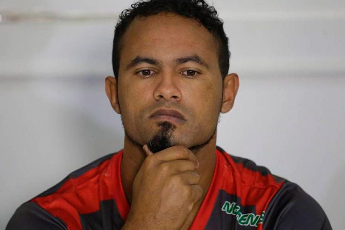 Fluminense de Feira desiste de negociar contratação do goleiro Bruno