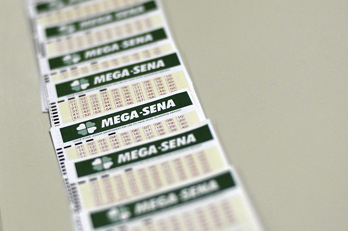 Mega-Sena acumula e próximo concurso deve pagar R$ 10 milhões