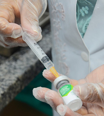 Bahia recebe 60 mil doses da vacina pentavalente