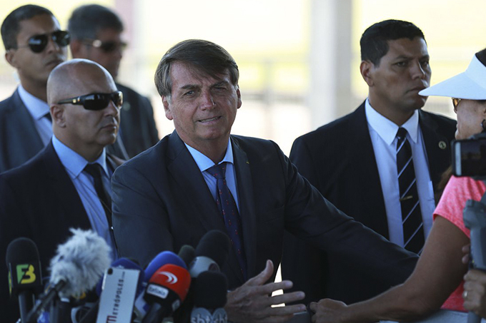 Bolsonaro diz que Toffoli tem o direito de adiar juiz de garantias