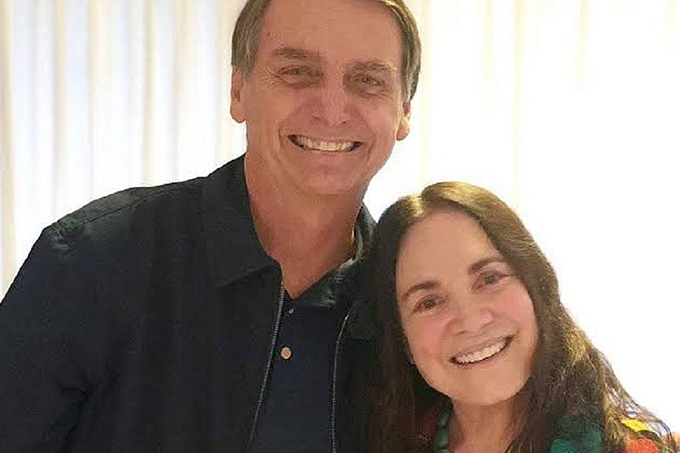 Regina Duarte fala sobre assumir secretaria de Cultura: 'Não estou preparada'