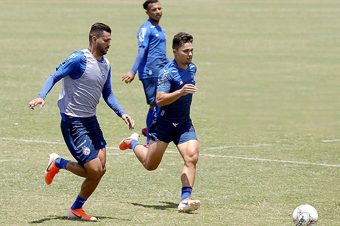 Maior aspiração é ser tri: com time B, Bahia estreia no Baianão
