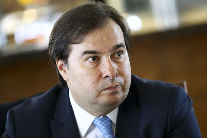 Maia diz que decisão de Fux de suspender juiz de garantias é 'desnecessária e desrespeitosa'