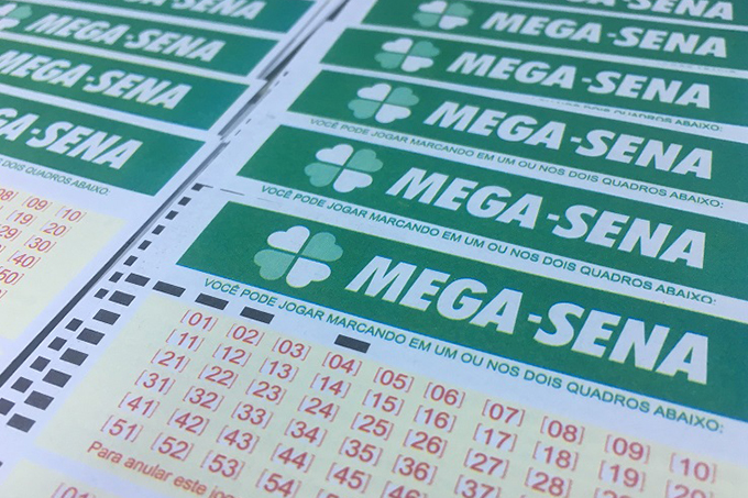 Mega-Sena: ninguém acerta as seis dezenas e prêmio vai a R$ 70 mi
