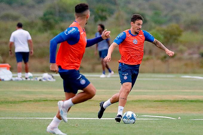 Bahia recebe o Jacuipense em jogo que vale a liderança do Baianão