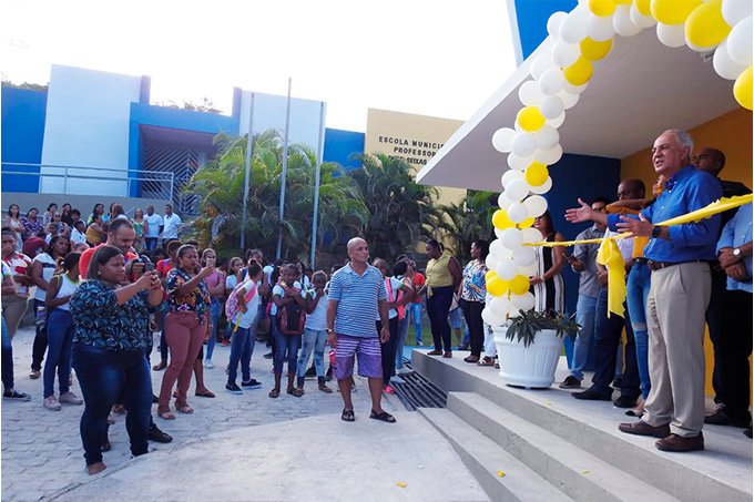 Reforma de escola do Amado Bahia garante 100% dos alunos em turno integral