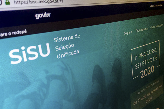 Termina hoje prazo para matrícula e lista de espera do Sisu