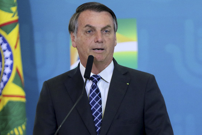 Apenas ministros titulares podem utilizar avião da FAB, diz Bolsonaro