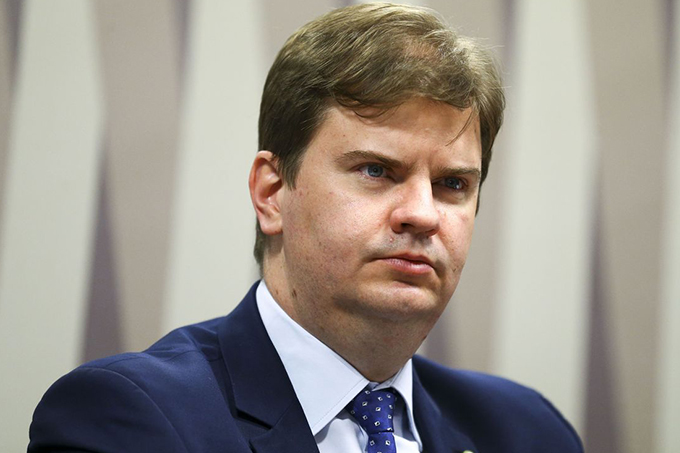 Canuto é exonerado do Desenvolvimento Regional; Rogério Marinho assume