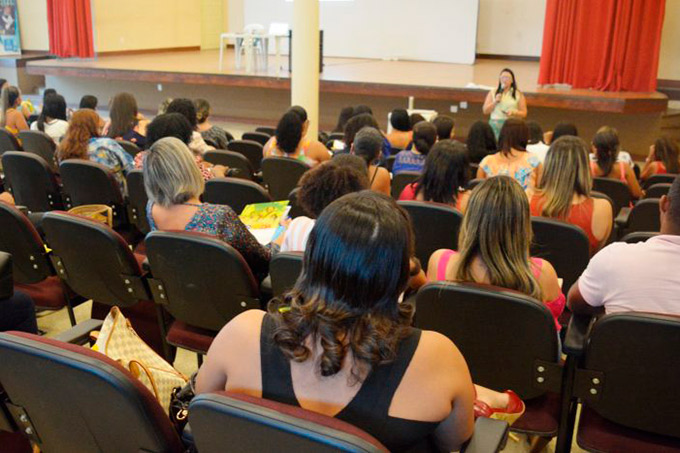 Educar Pra Valer realiza formação na Casa da Cultura