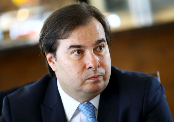 Câmara tem uma semana para aprovar MP da carteira estudantil digital 
