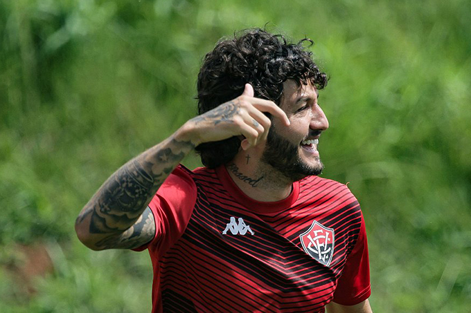 Tudo em casa: Vitória se prepara para quatro jogos no Barradão